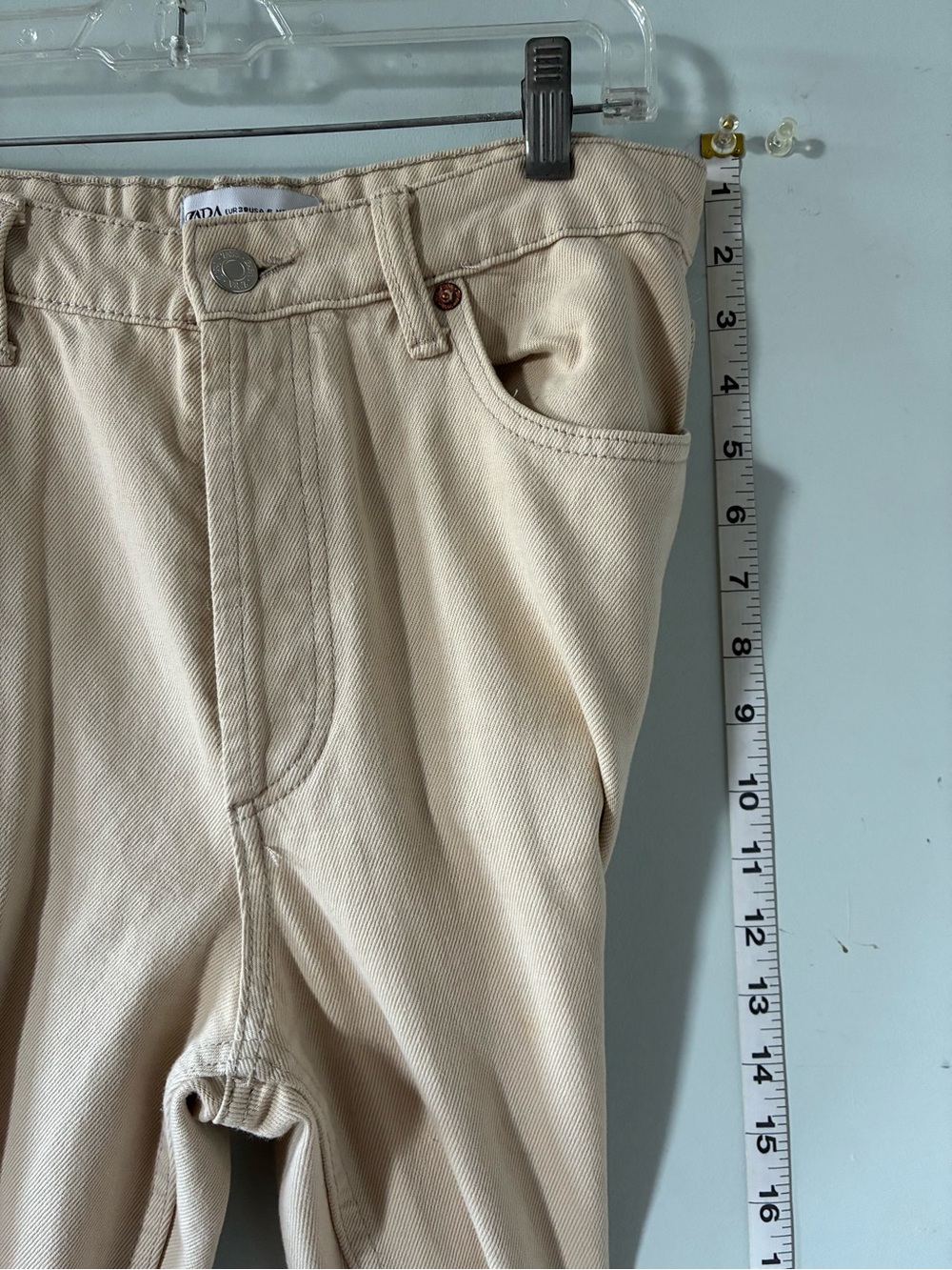 Zara Cream High-Rise Wide Leg Jeans (See photos for measurements)